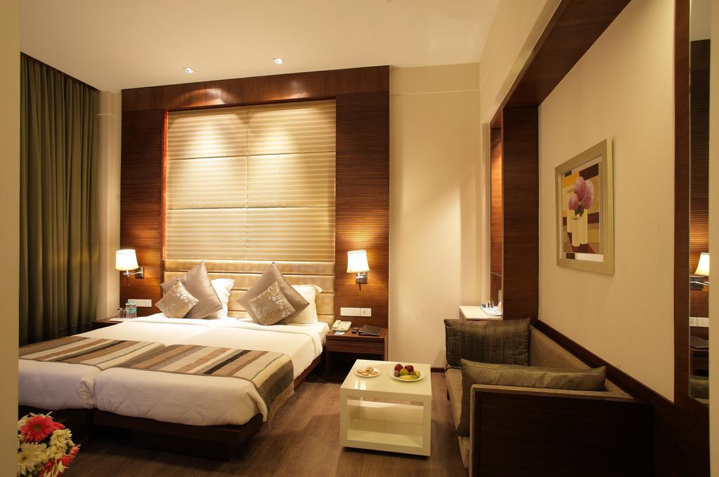 Oodles Hotel نيودلهي المظهر الخارجي الصورة