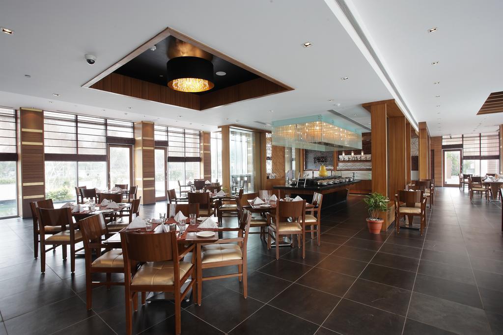 Oodles Hotel نيودلهي المظهر الخارجي الصورة